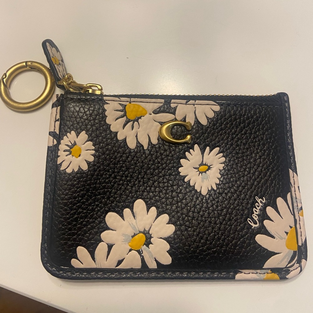 🌼Coach Daisy Cardholder🌼